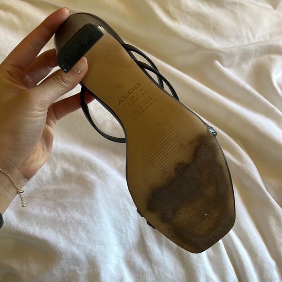 Also strappy heels black - Picture 5 of 9